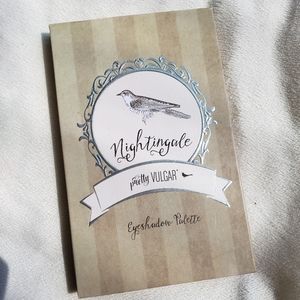 NIGHTINGALE EYESHADOW PALETTE